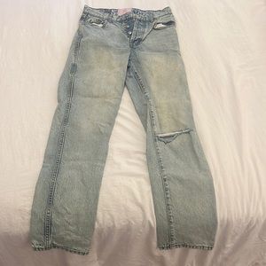 Revice Light Wash Distressed Jeans